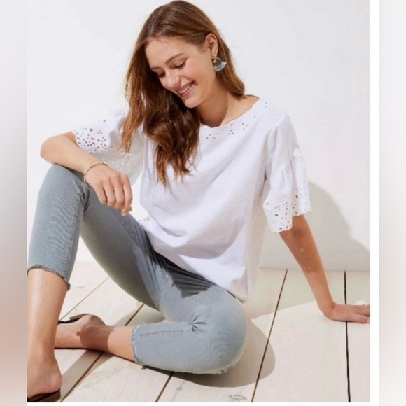 LOFT Short Sleeved Linen Eyelet Top with Deep Vneck back - Picture 2 of 8